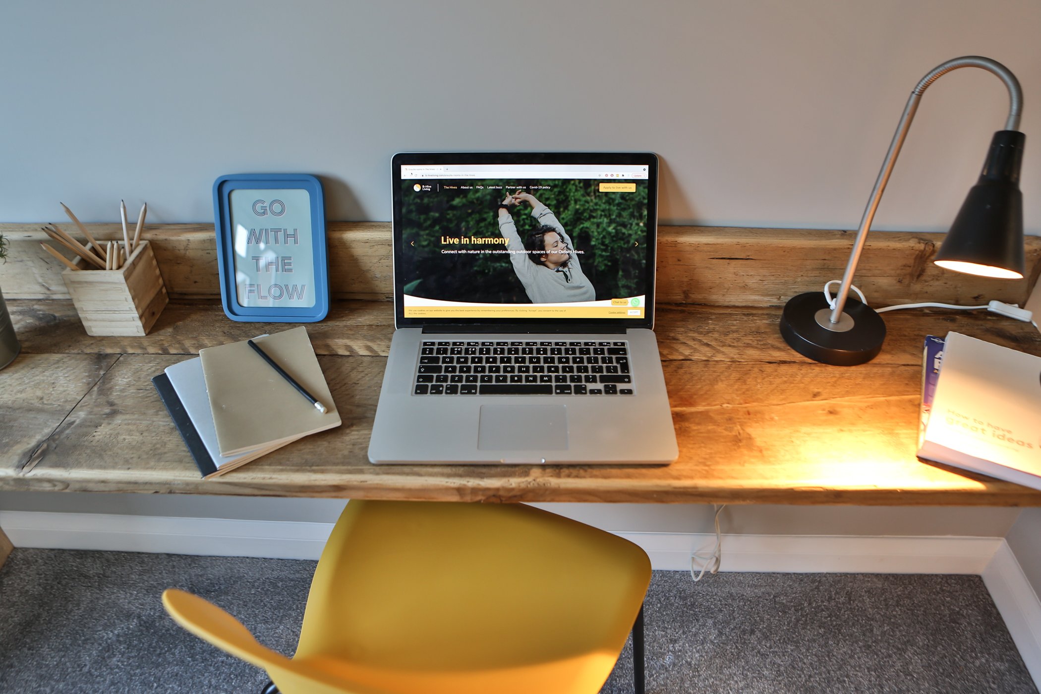 How to design your workspace for wellbeing? Expert tips