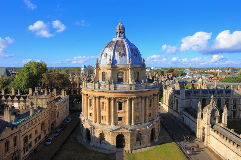 Moving to Oxford? 10 Must-Know Tips Before You Relocate