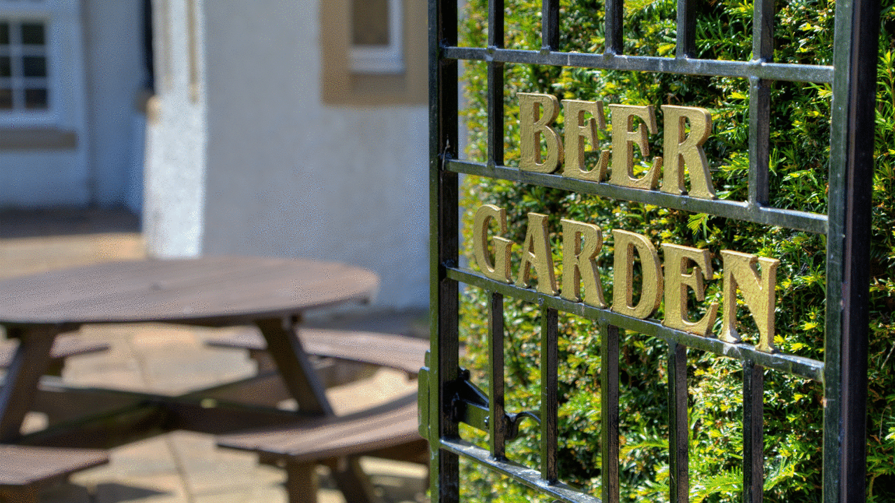 Discover the best beer gardens around Bicester