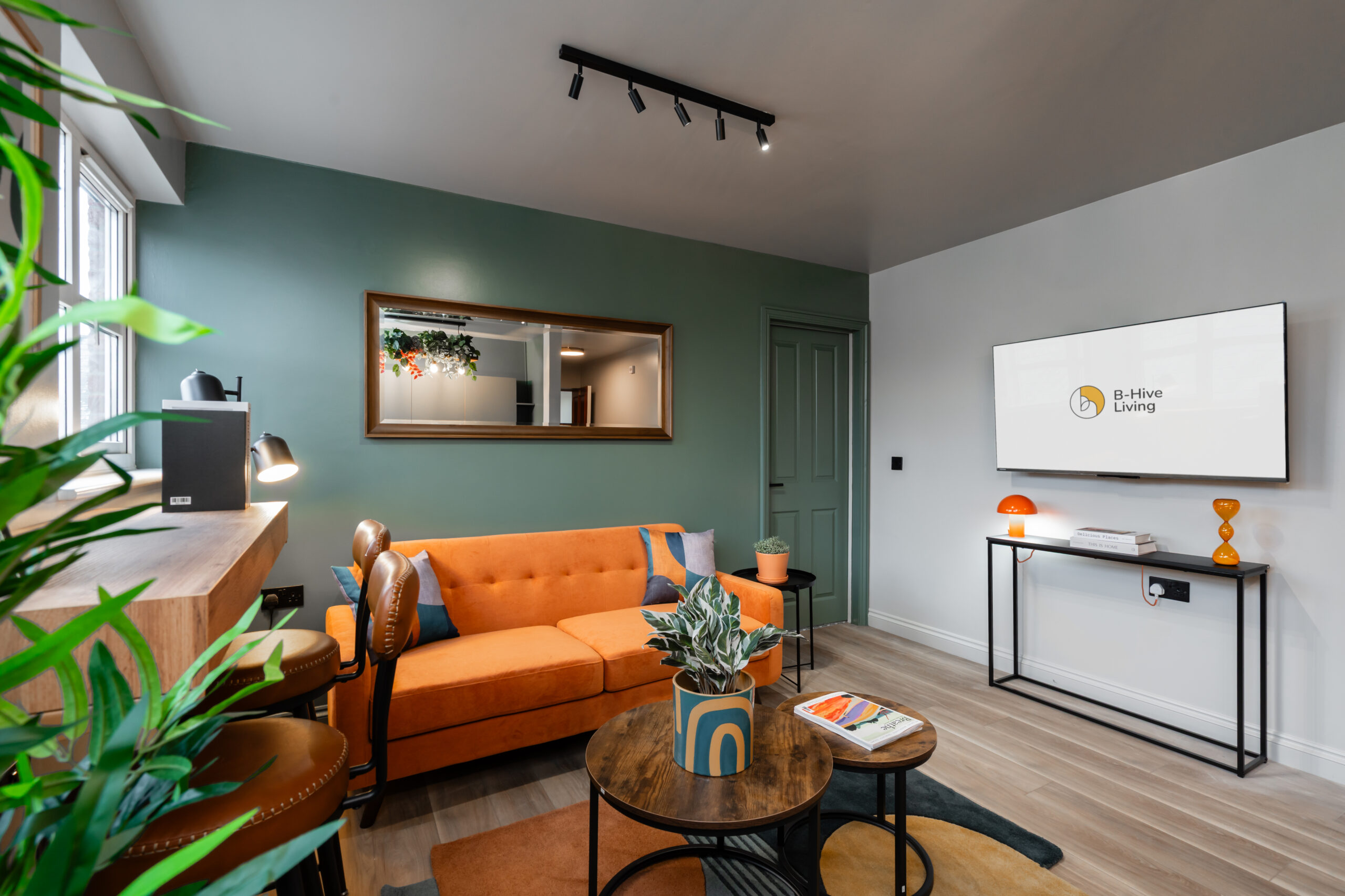 Professionally managed B-Hive Living apartment interior in Oxfordshire, setting the benchmark for rental referencing