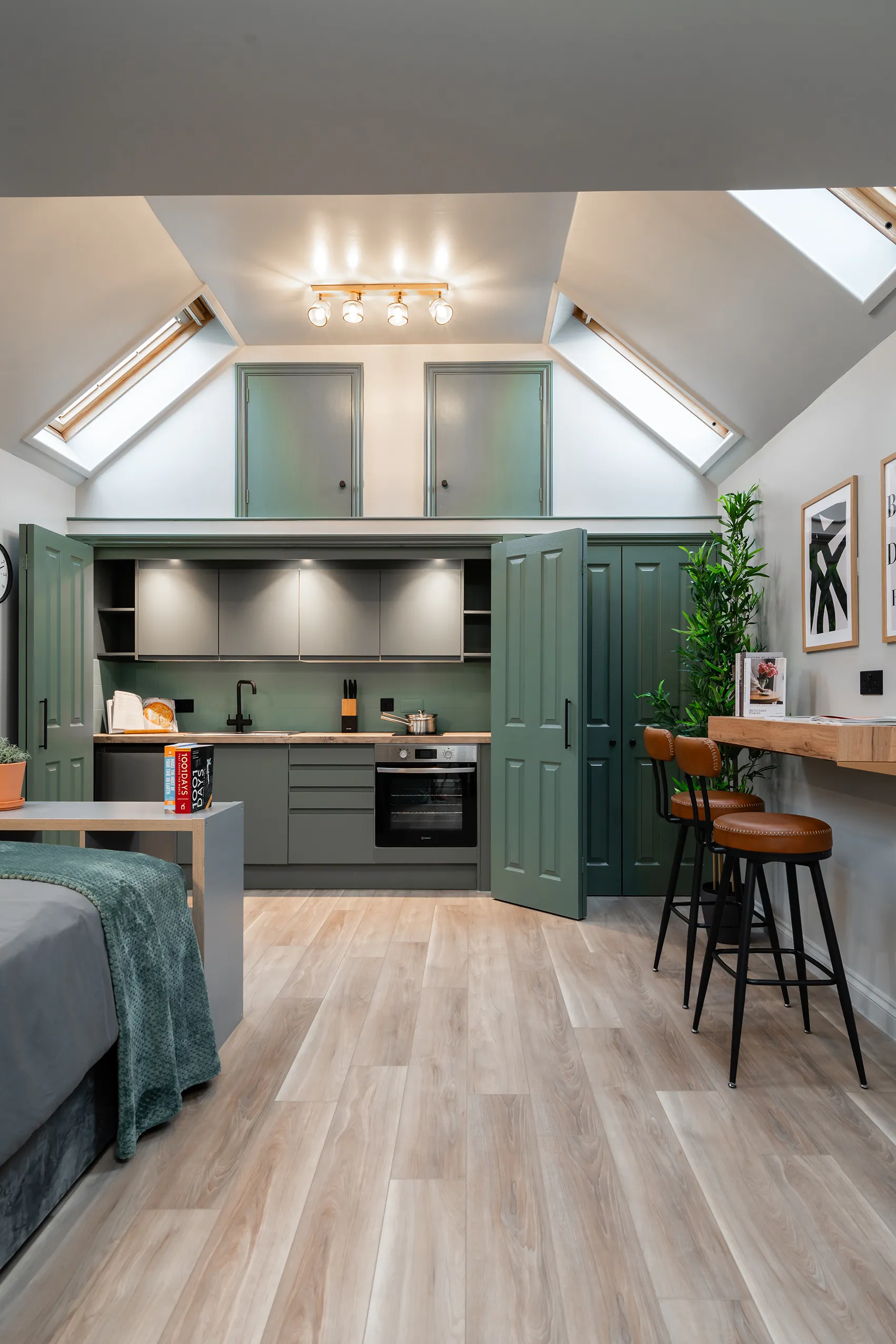 How to Prepare UK Rental References Before Moving to Oxfordshire