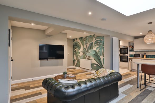 Corporate Accommodation for Hybrid Workers: 12 Features That Matter